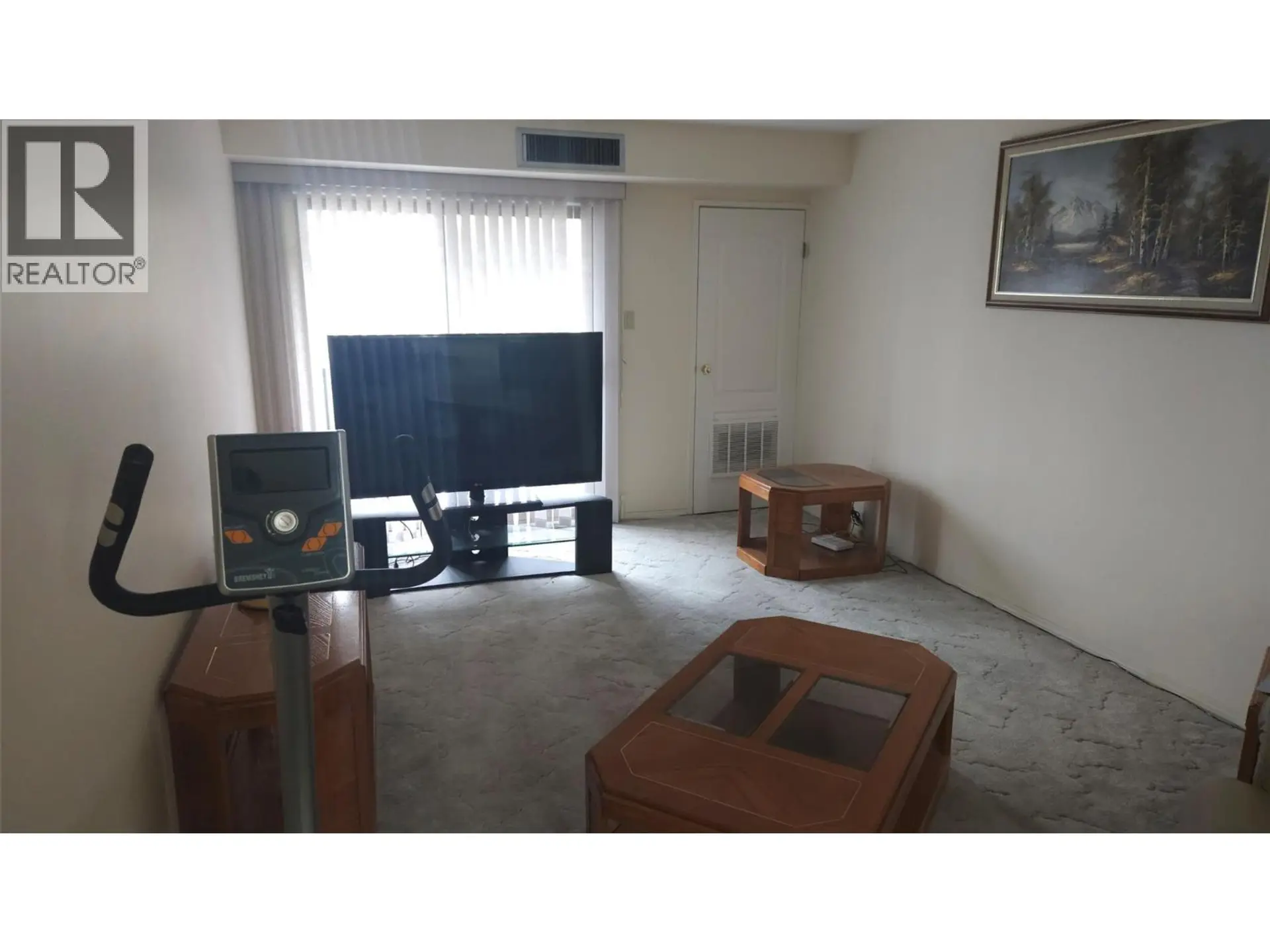 #348 1560 Summit Drive - Image 3