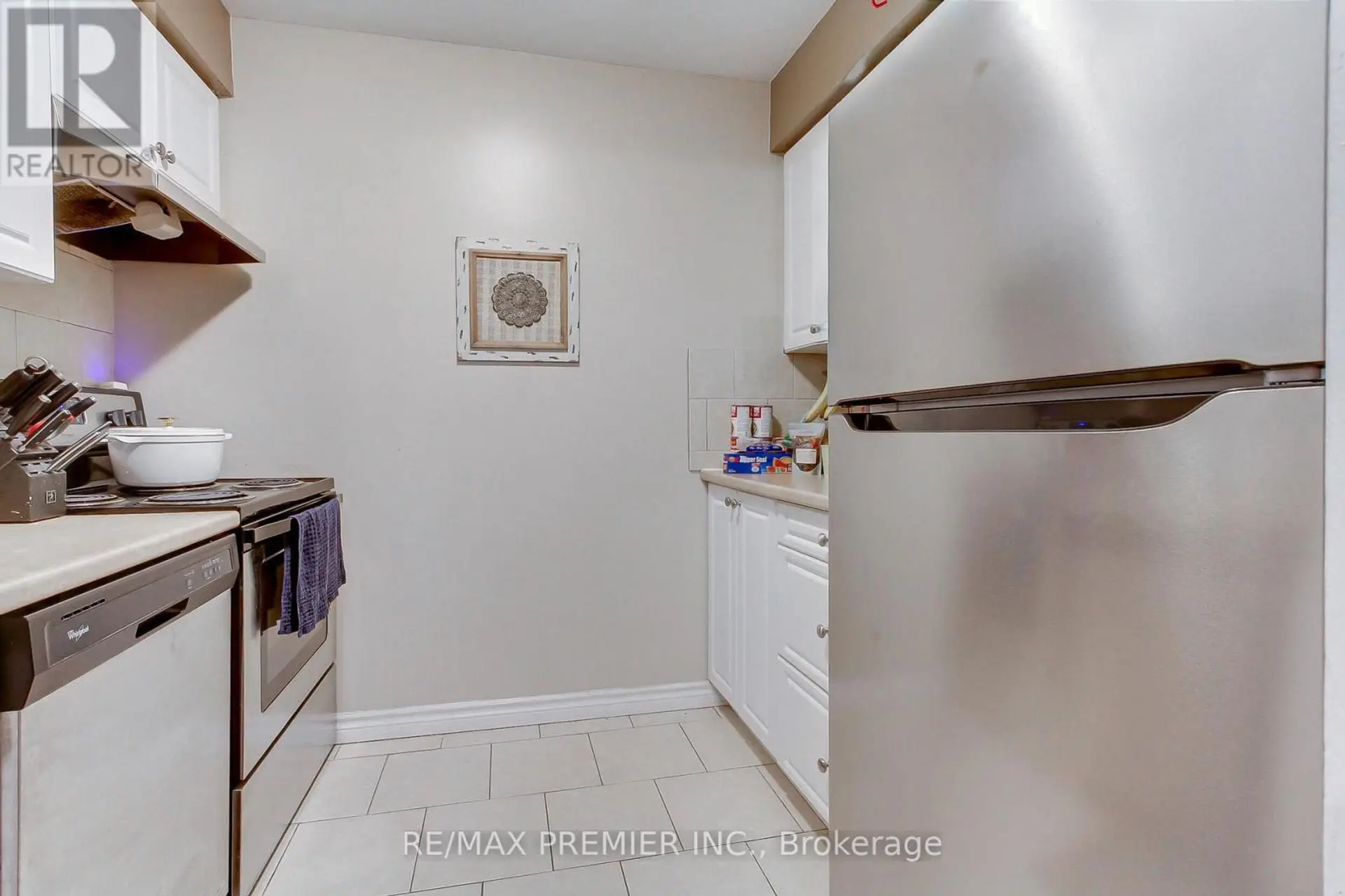 213 MILESTONE CRESCENT - Image 11