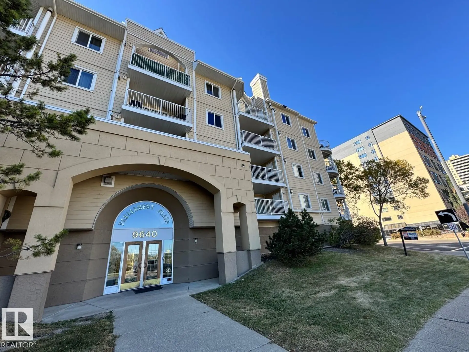 #103 9640 105 ST NW - Image 1