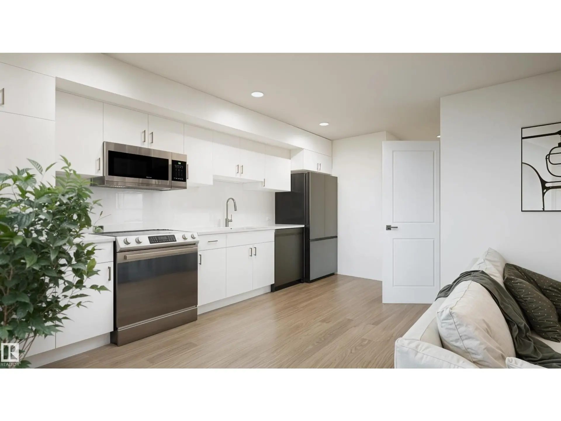 #43 4004 Savaryn DR SW - Image 2