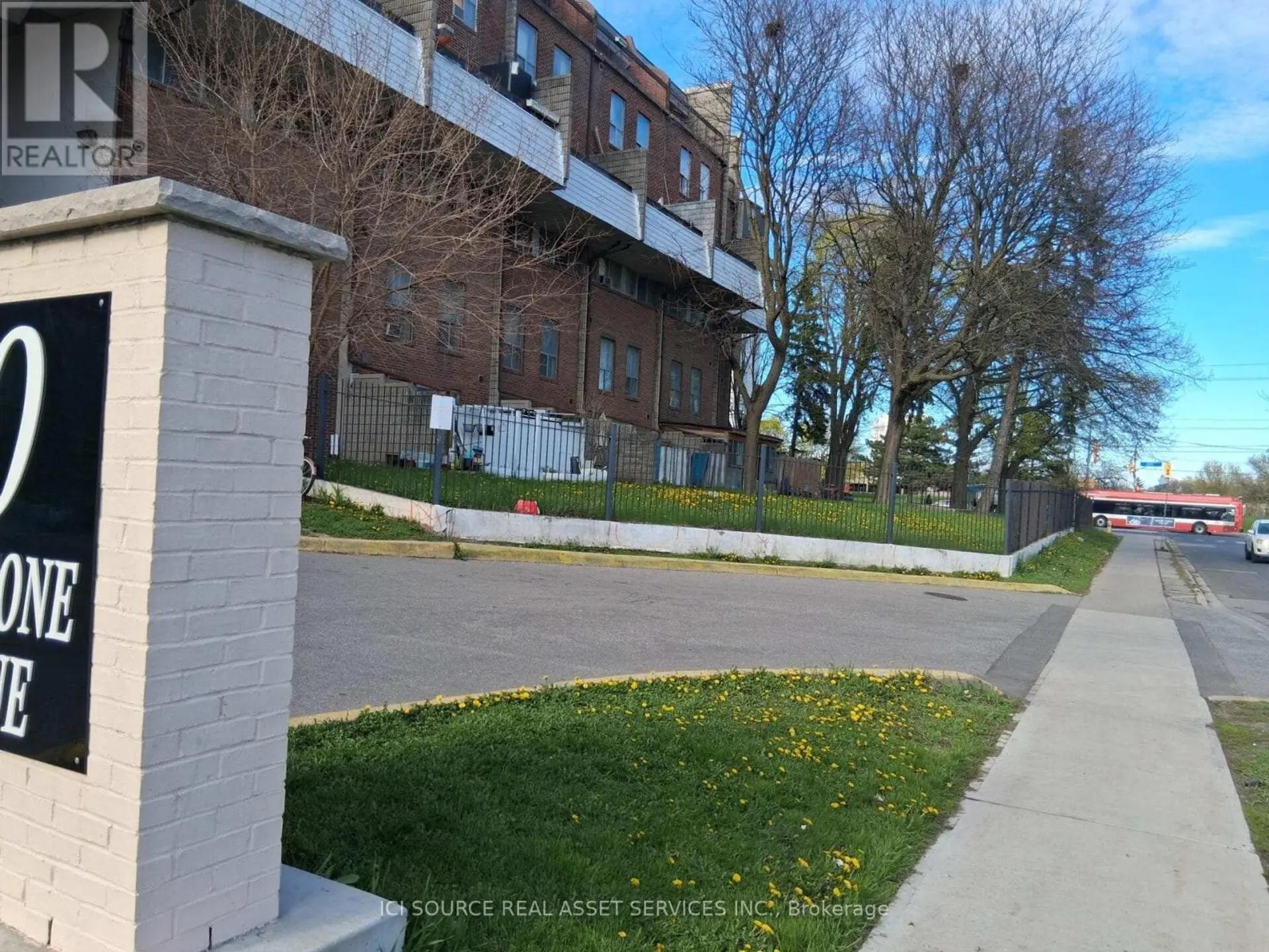 #148 10 EDDYSTONE AVENUE - Image 3