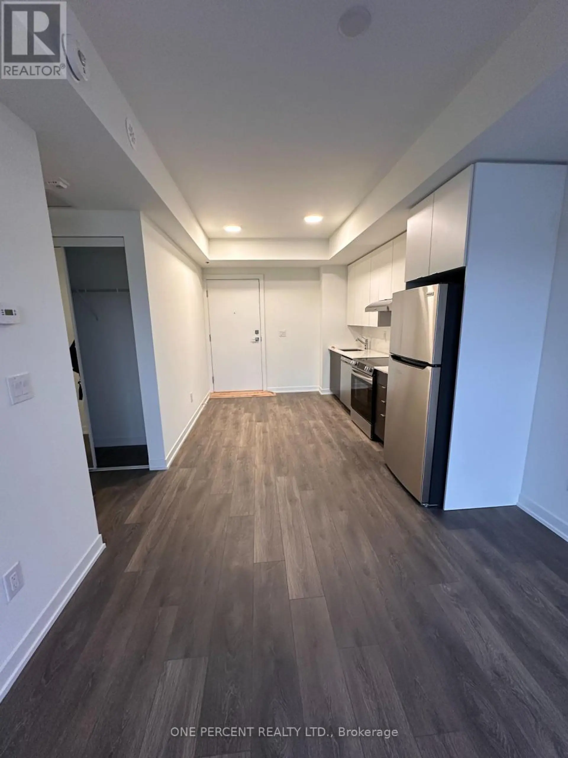 #610 165 CANON JACKSON DRIVE - Image 5