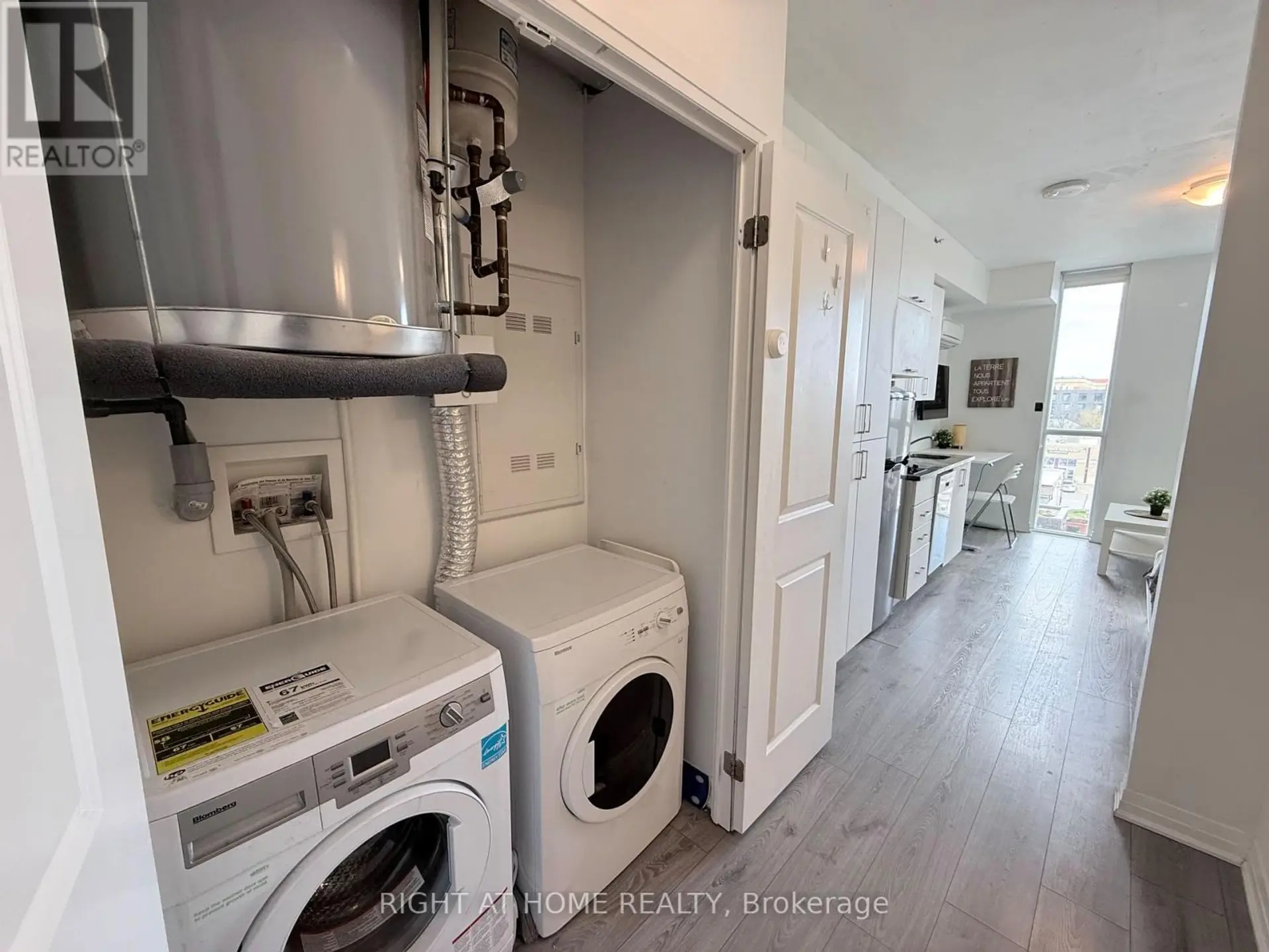 #441 1900 SIMCOE STREET N - Image 9