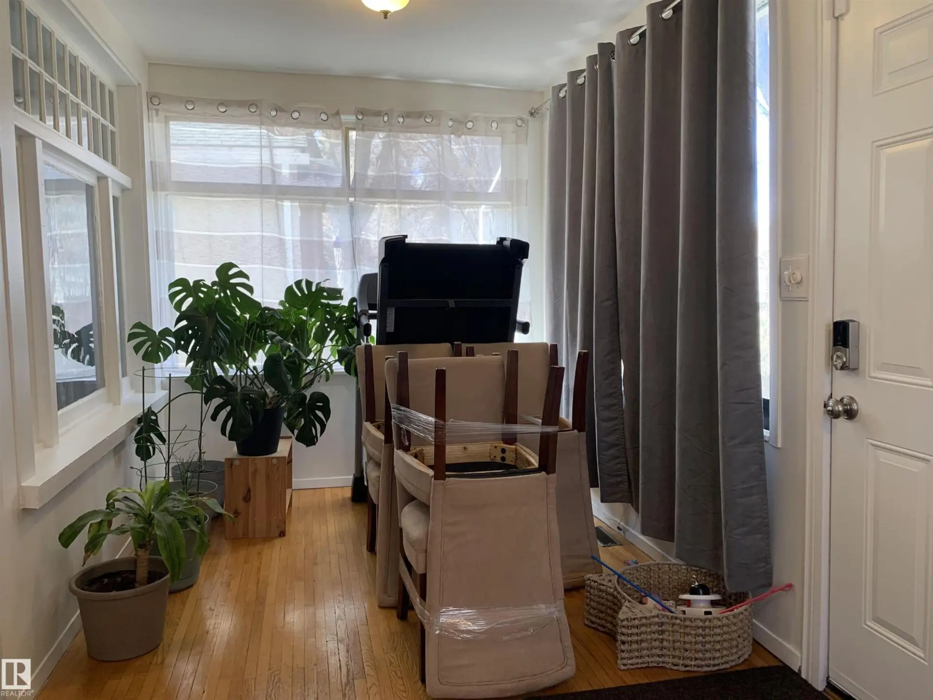 11305 89 ST NW - Image 2