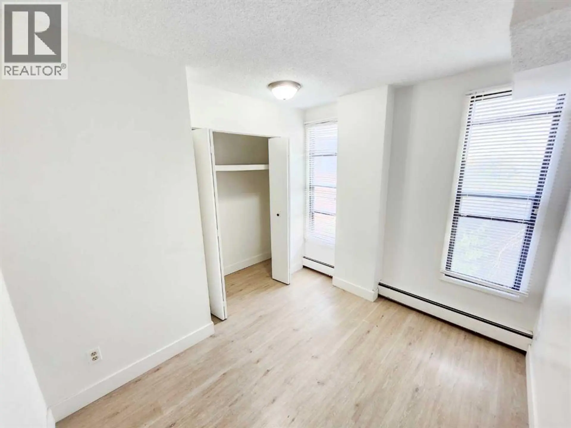 423 3 Avenue NE - Image 7