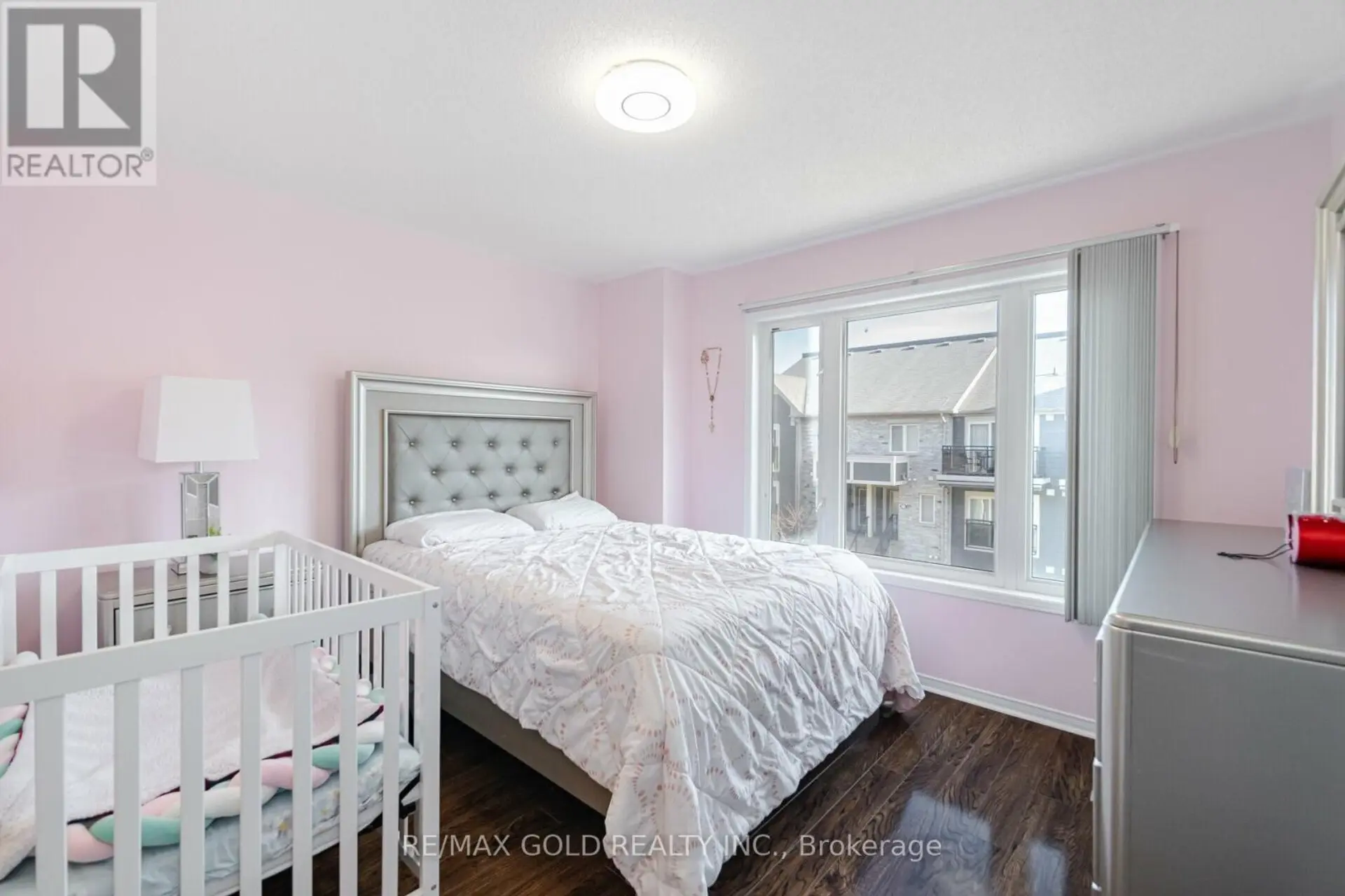 #142 60 FAIRWOOD CIRCLE - Image 11