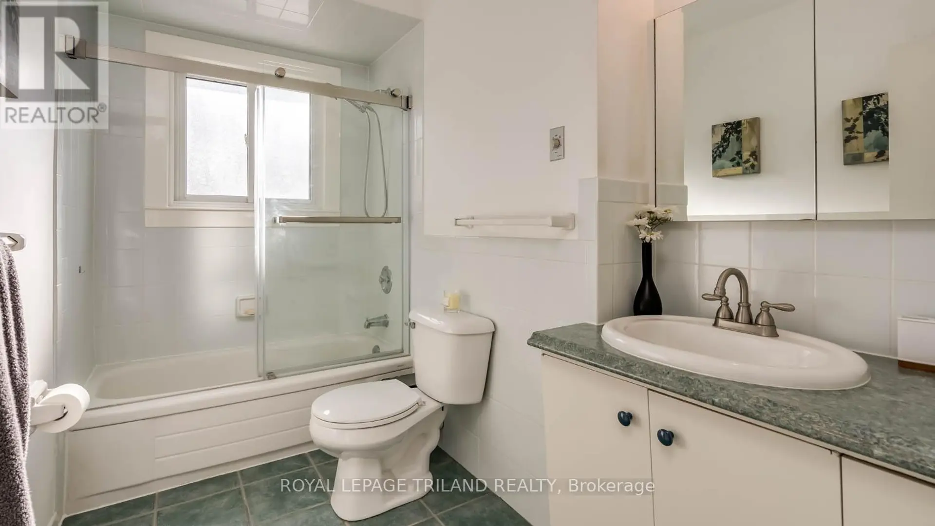 7 BRIARHILL PLACE - Image 13