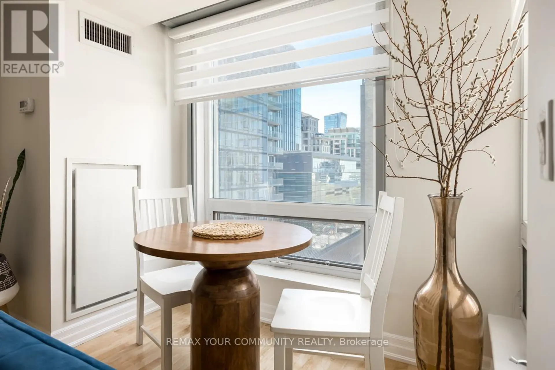 #1108 8 SCOLLARD STREET - Image 11