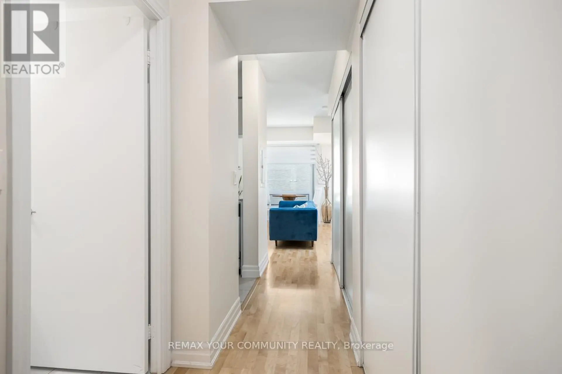 #1108 8 SCOLLARD STREET - Image 2