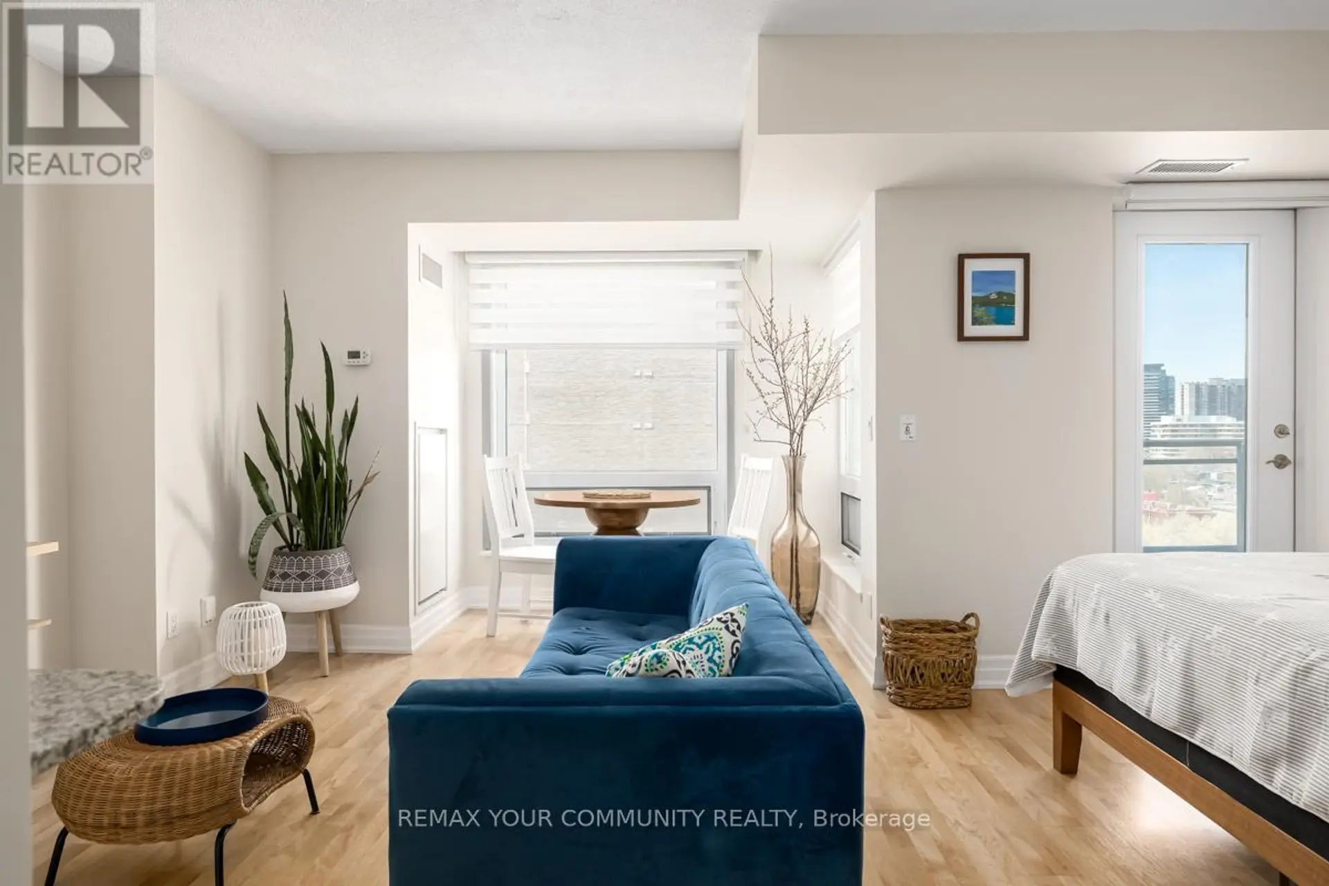 #1108 8 SCOLLARD STREET - Image 3