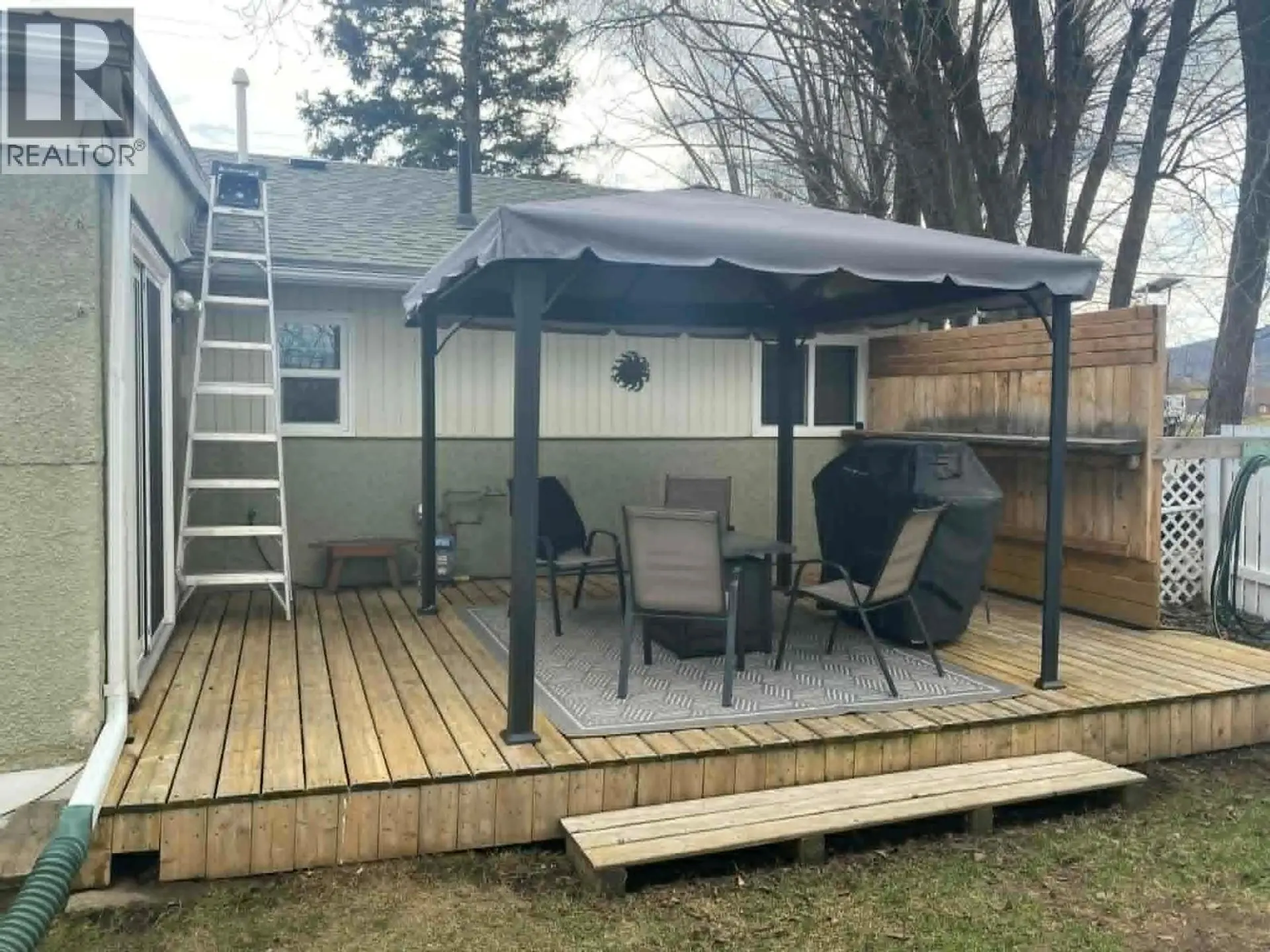 4616 50 Avenue - Image 10