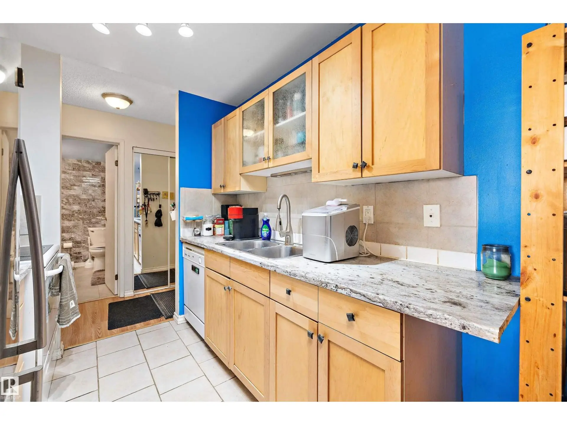 #206 10529 93 ST NW - Image 6