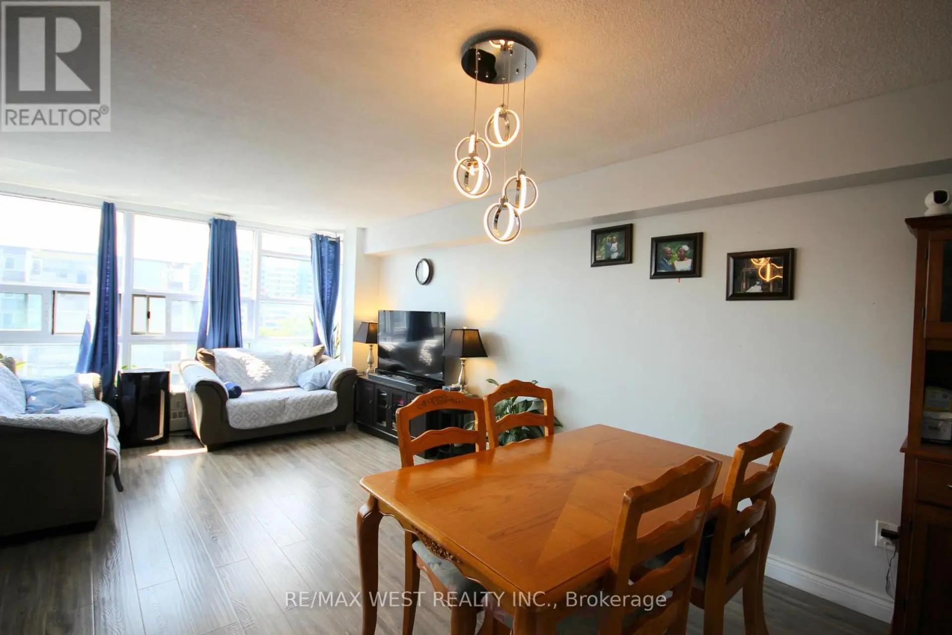 #801 3380 EGLINTON AVENUE E - Image 2