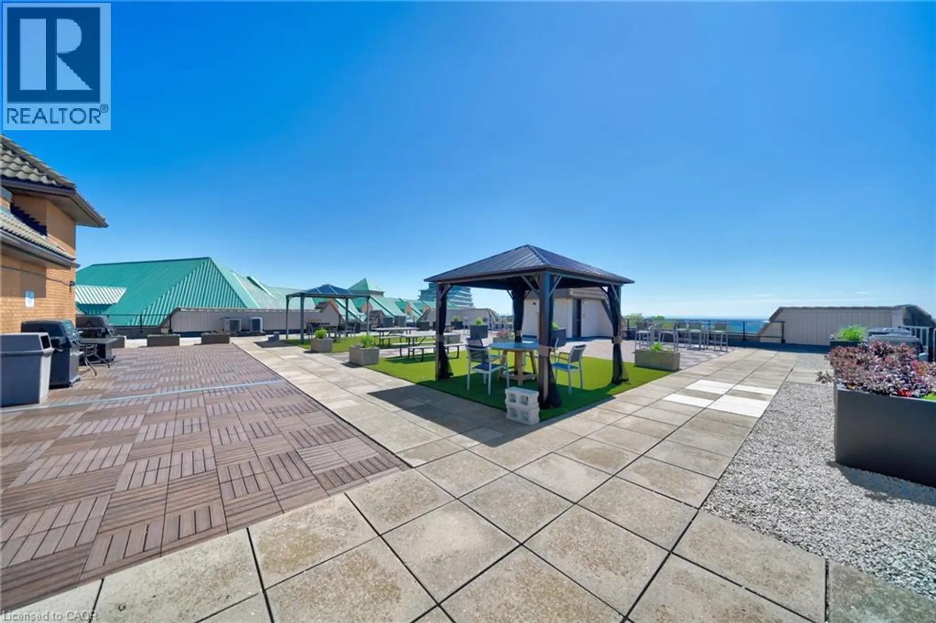 #303 102 BRONTE Road - Image 13