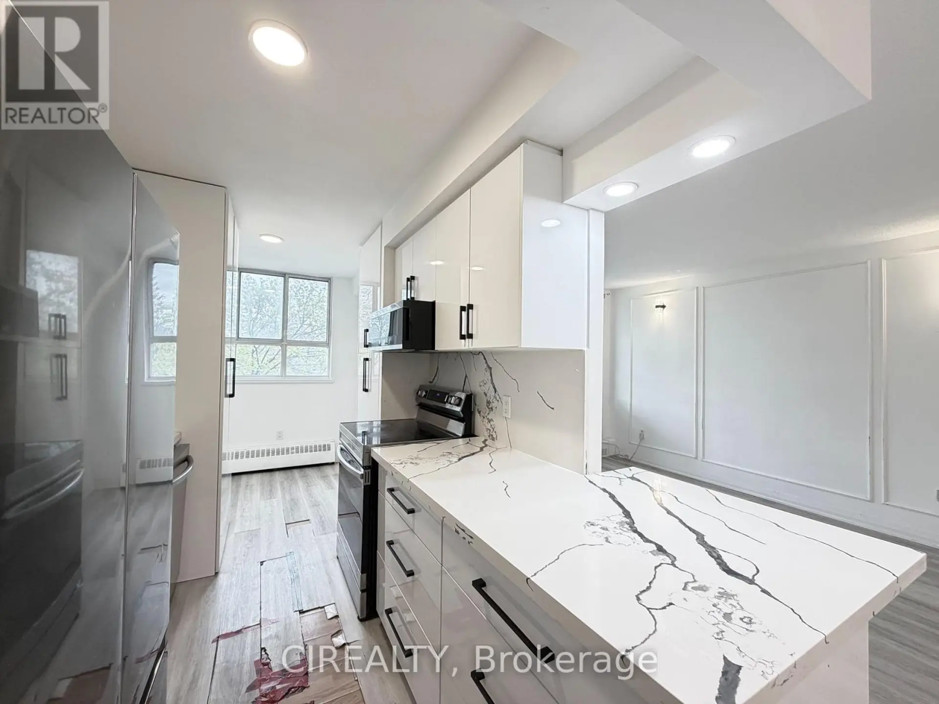 #411 1615 BLOOR STREET - Image 3