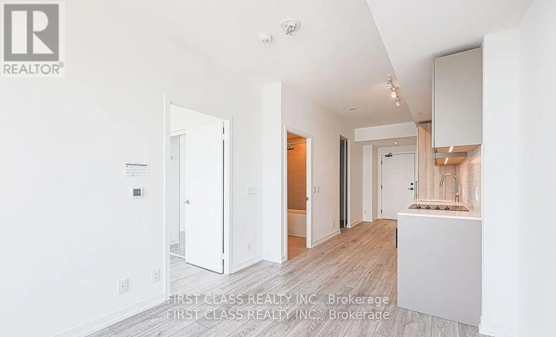 #3215 55 MERCER STREET - Image 5