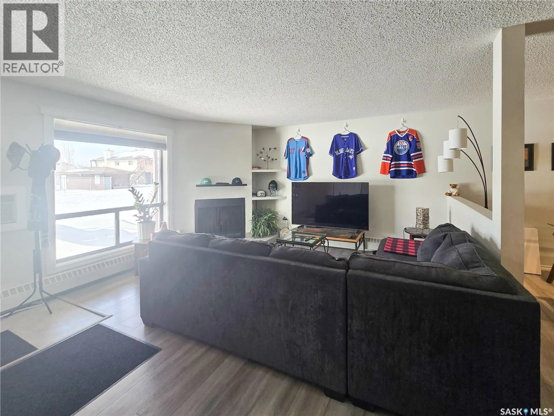 #108 2931 Harding STREET - Image 14