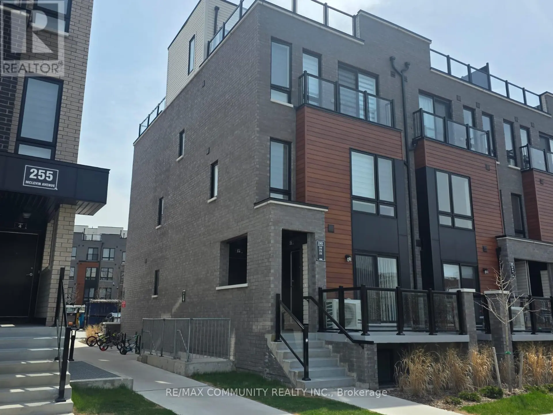 #23 245 MCLEVIN AVENUE - Image 2