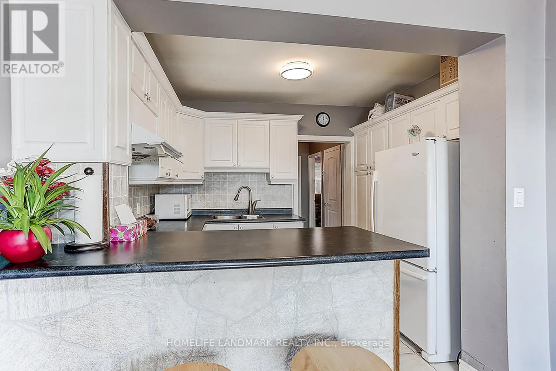 1281 DAVENPORT ROAD - Image 7