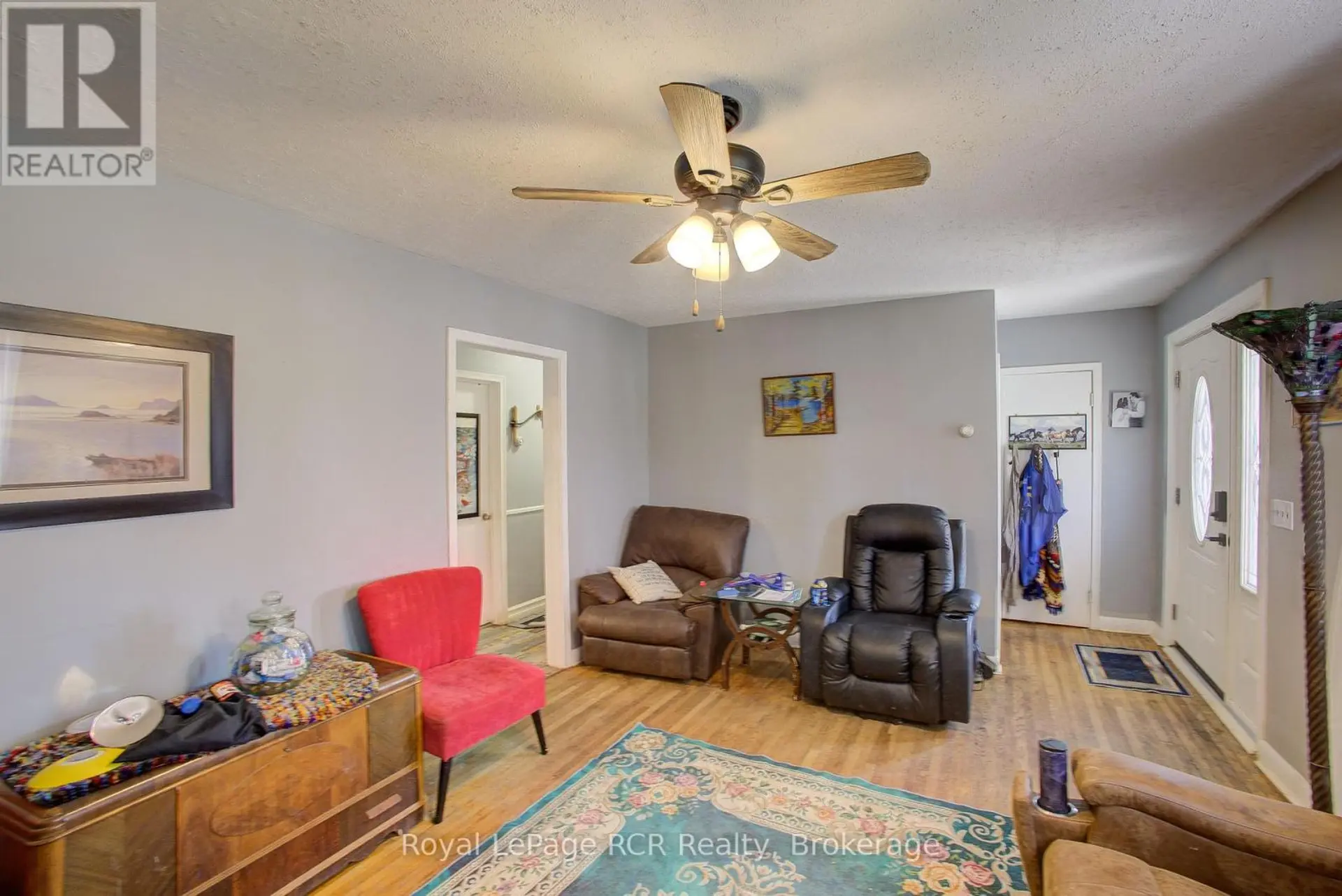 460 DOMVILLE STREET - Image 12
