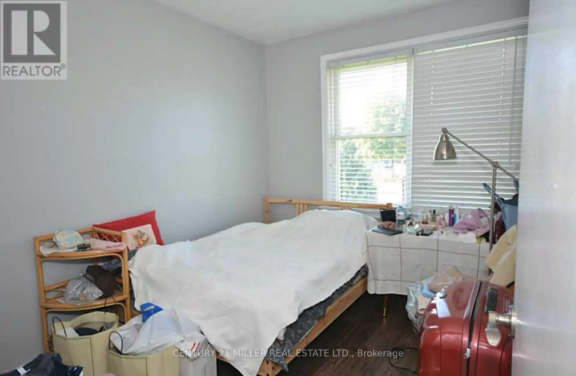 469 SCARSDALE CRESCENT - Image 6