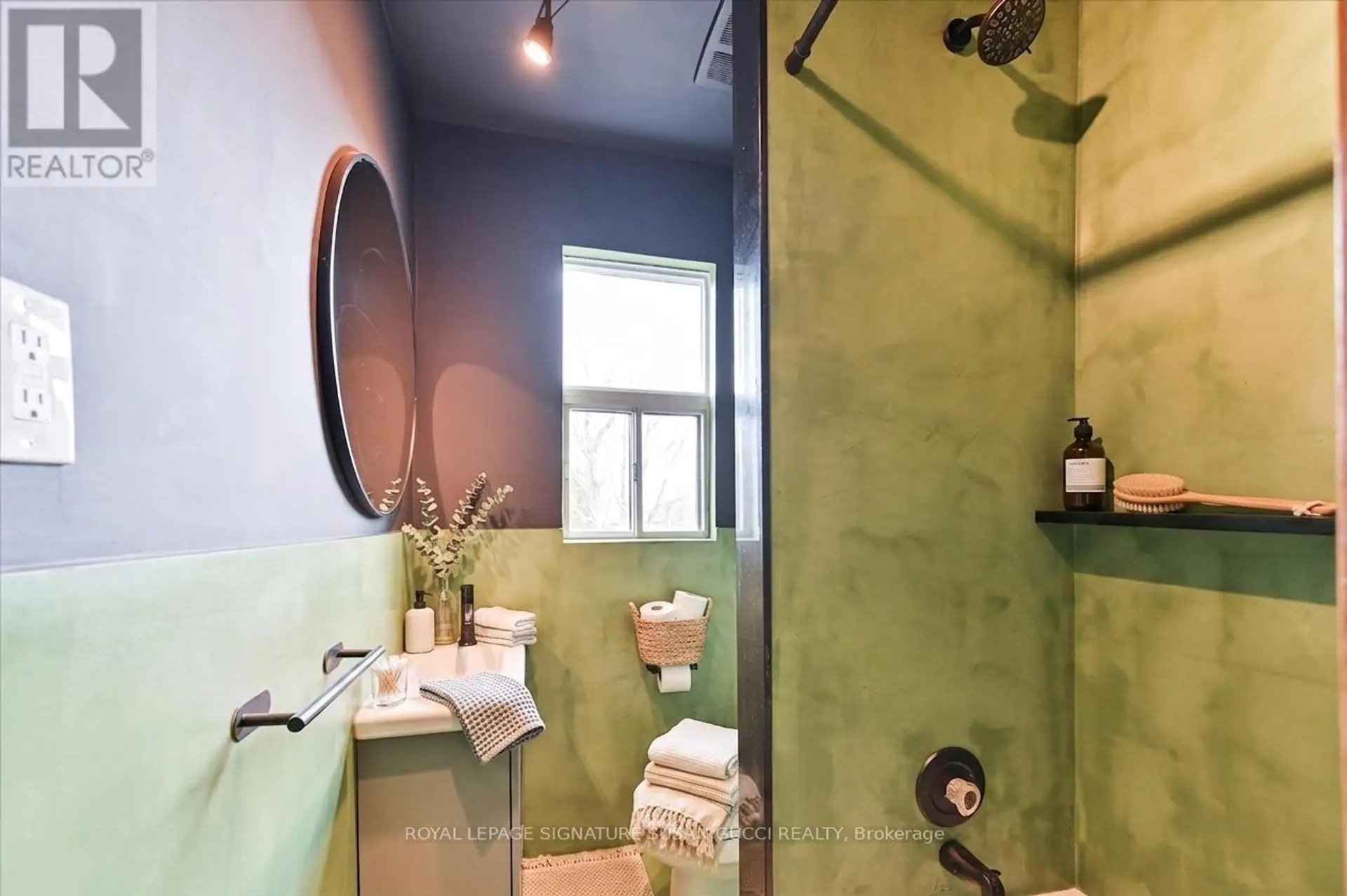 669 GREENWOOD AVENUE - Image 10