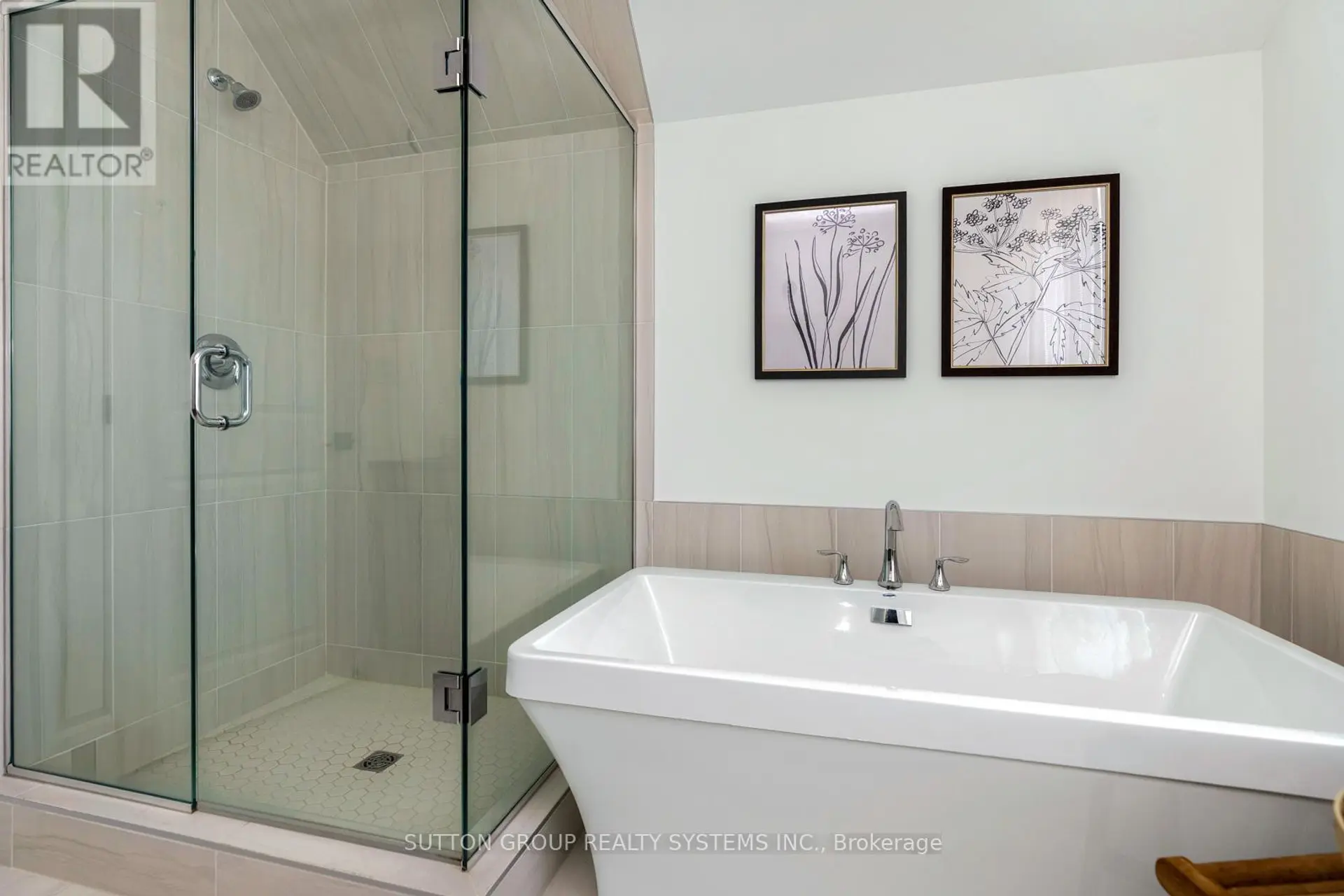 109 SYCAMORE STREET - Image 16