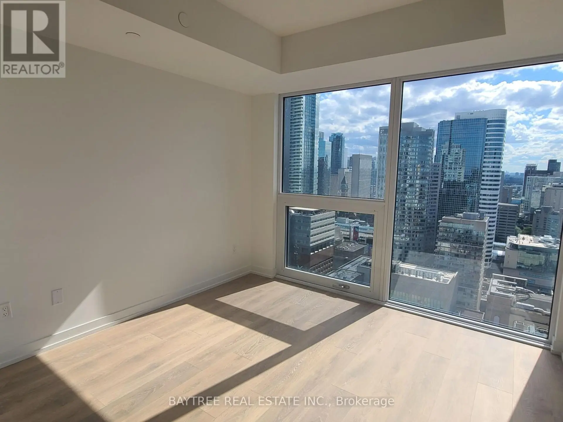 #2309 82 DALHOUSIE STREET - Image 2