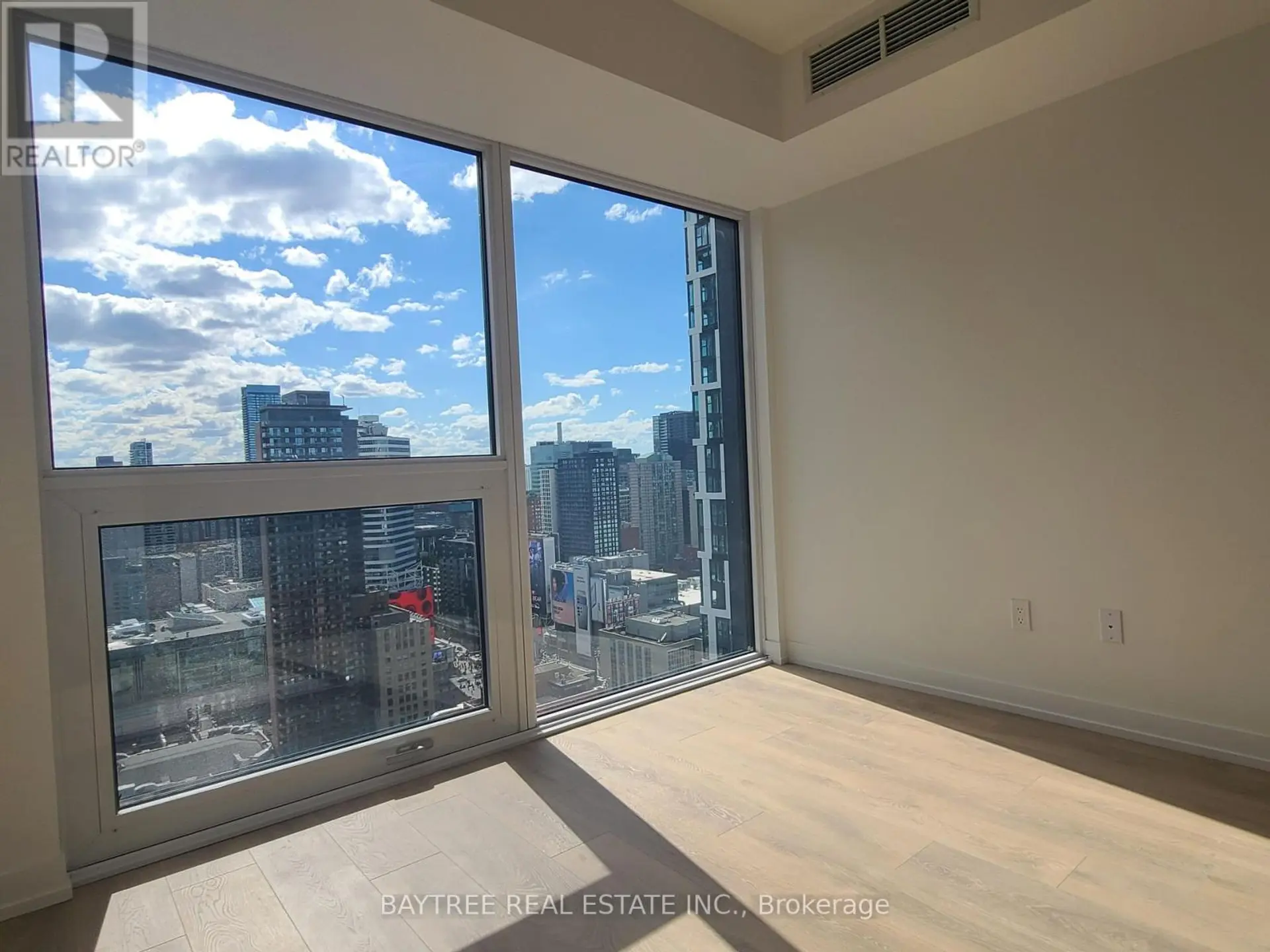 #2309 82 DALHOUSIE STREET - Image 1