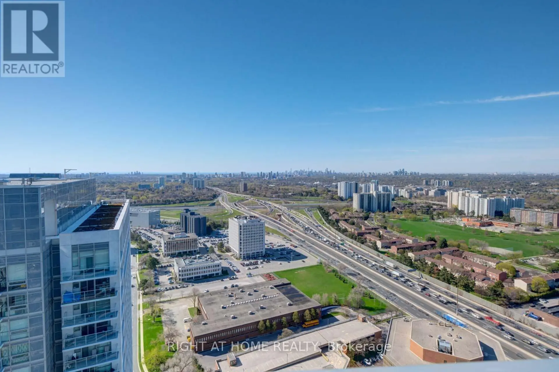 #3801 2015 SHEPPARD AVENUE - Image 2