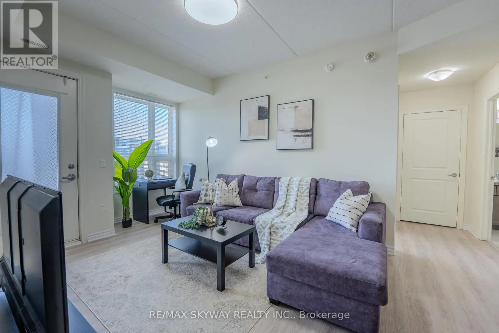 #420 640 SAUVE STREET - Image 9