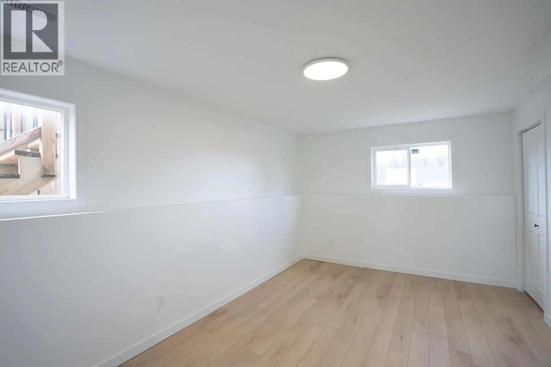 1497 MCCULLAGH AVENUE - Image 14