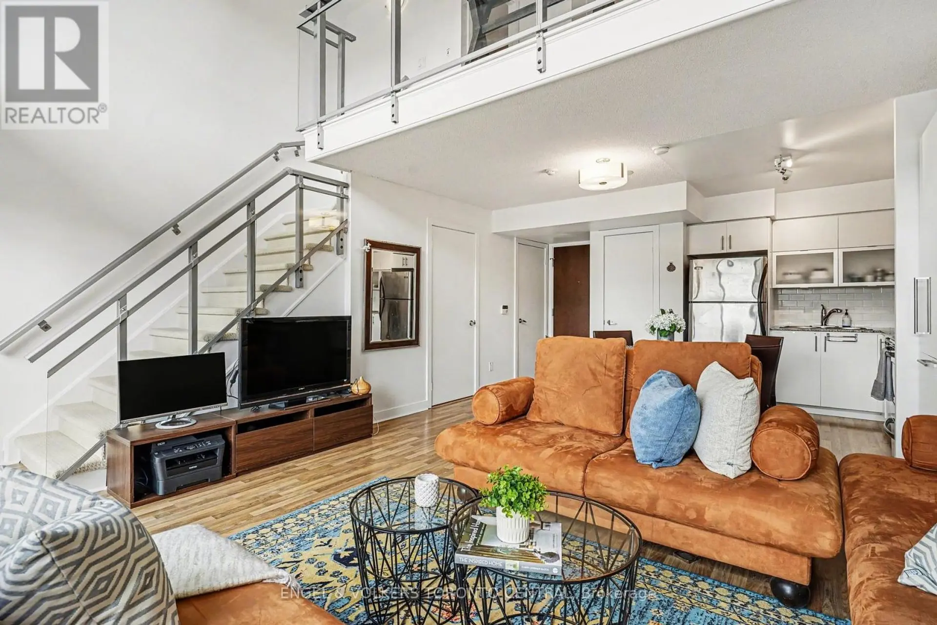 #207 80 WESTERN BATTERY ROAD - Image 7
