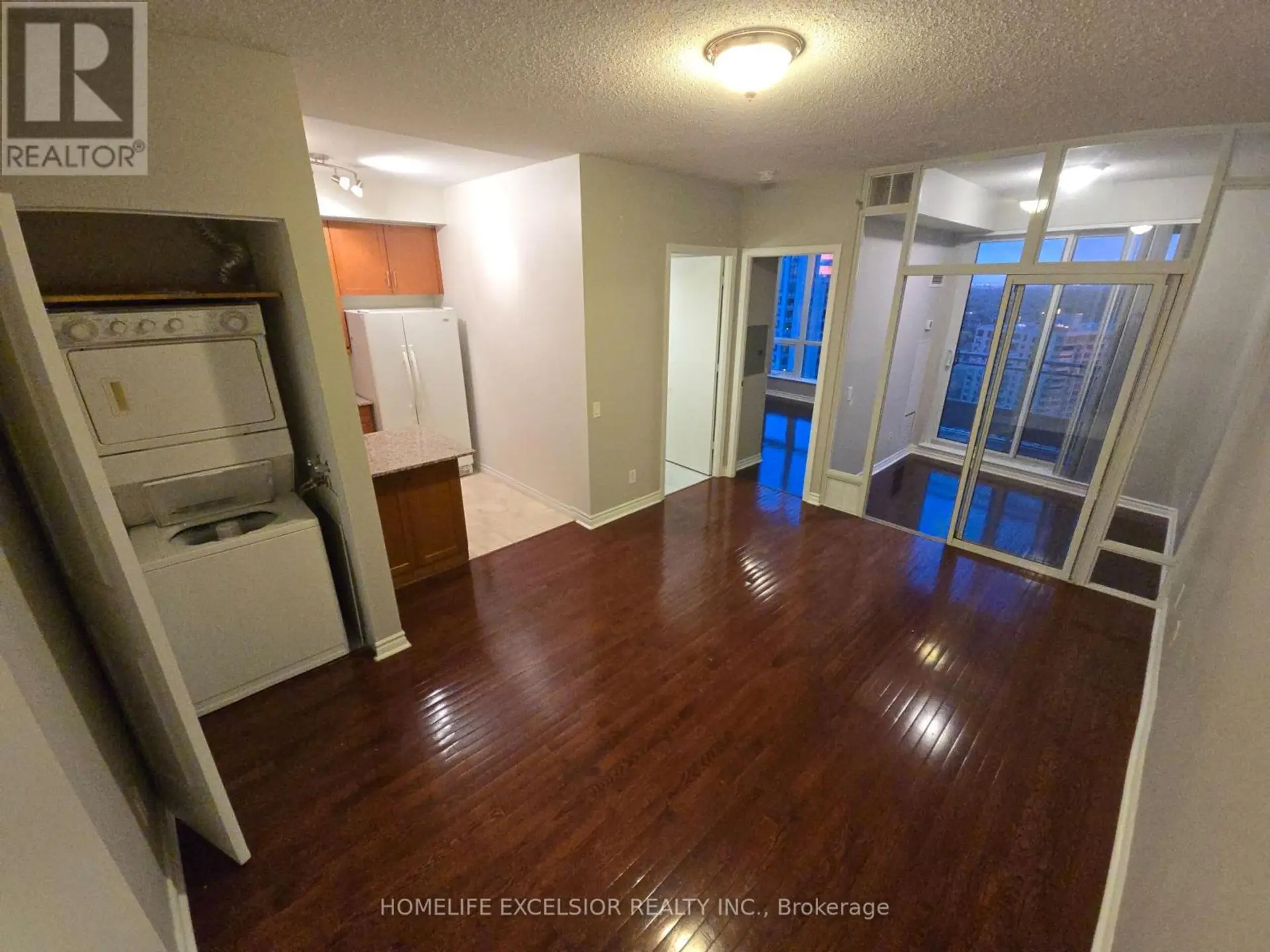 #2401 60 BYNG AVENUE - Image 17