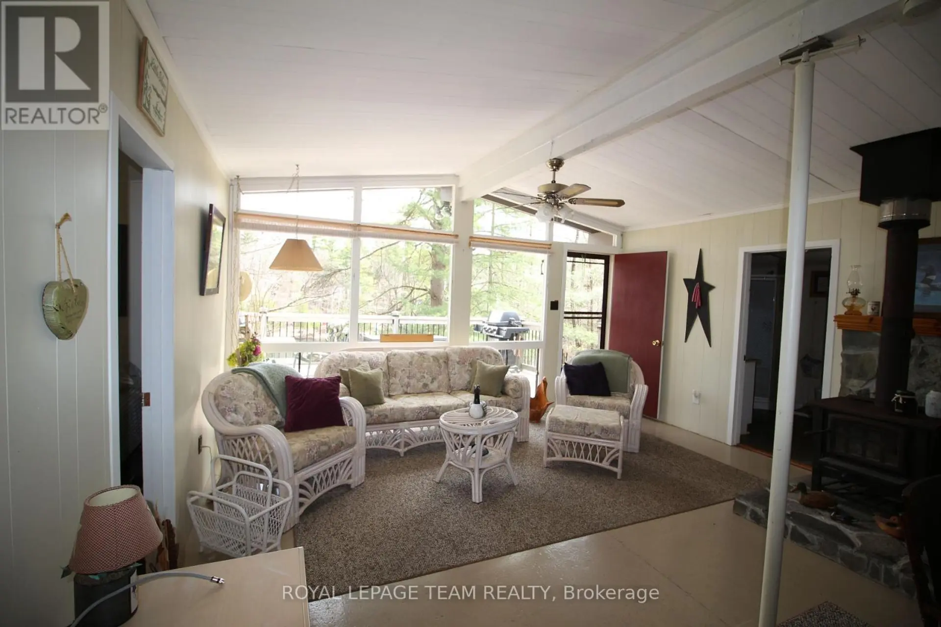 315 SILVERY LANE - Image 20