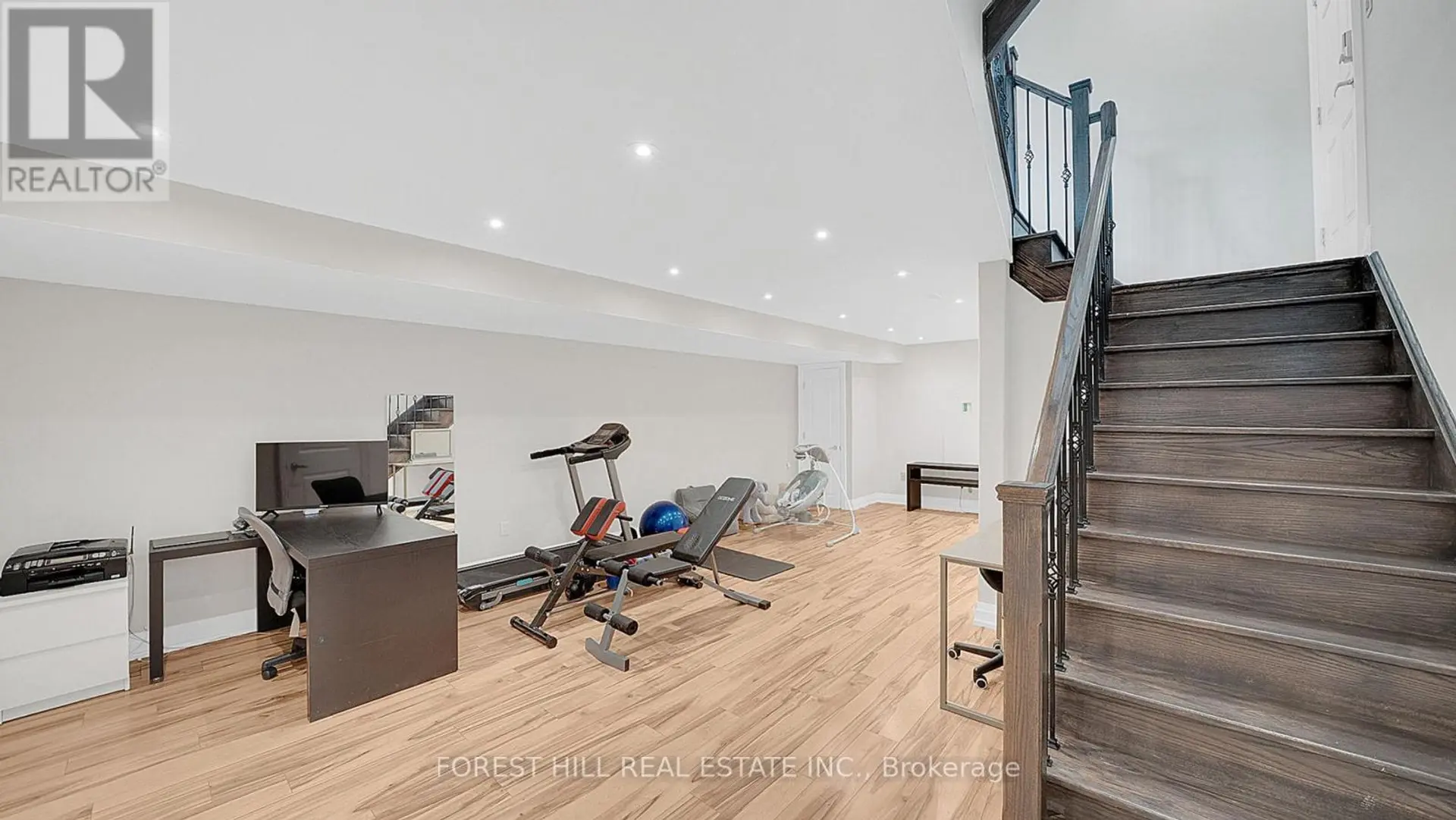 1070 BRIAR HILL AVENUE - Image 17