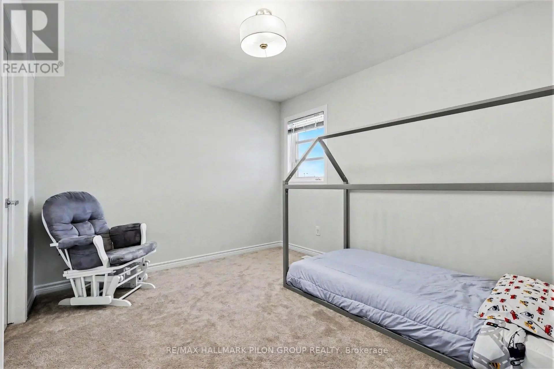 396 VENTOUX AVENUE - Image 15