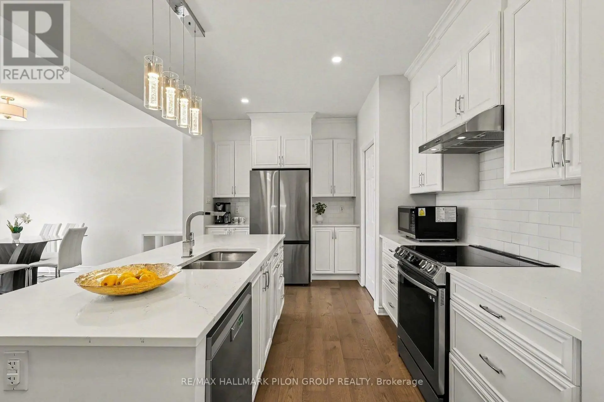 396 VENTOUX AVENUE - Image 3