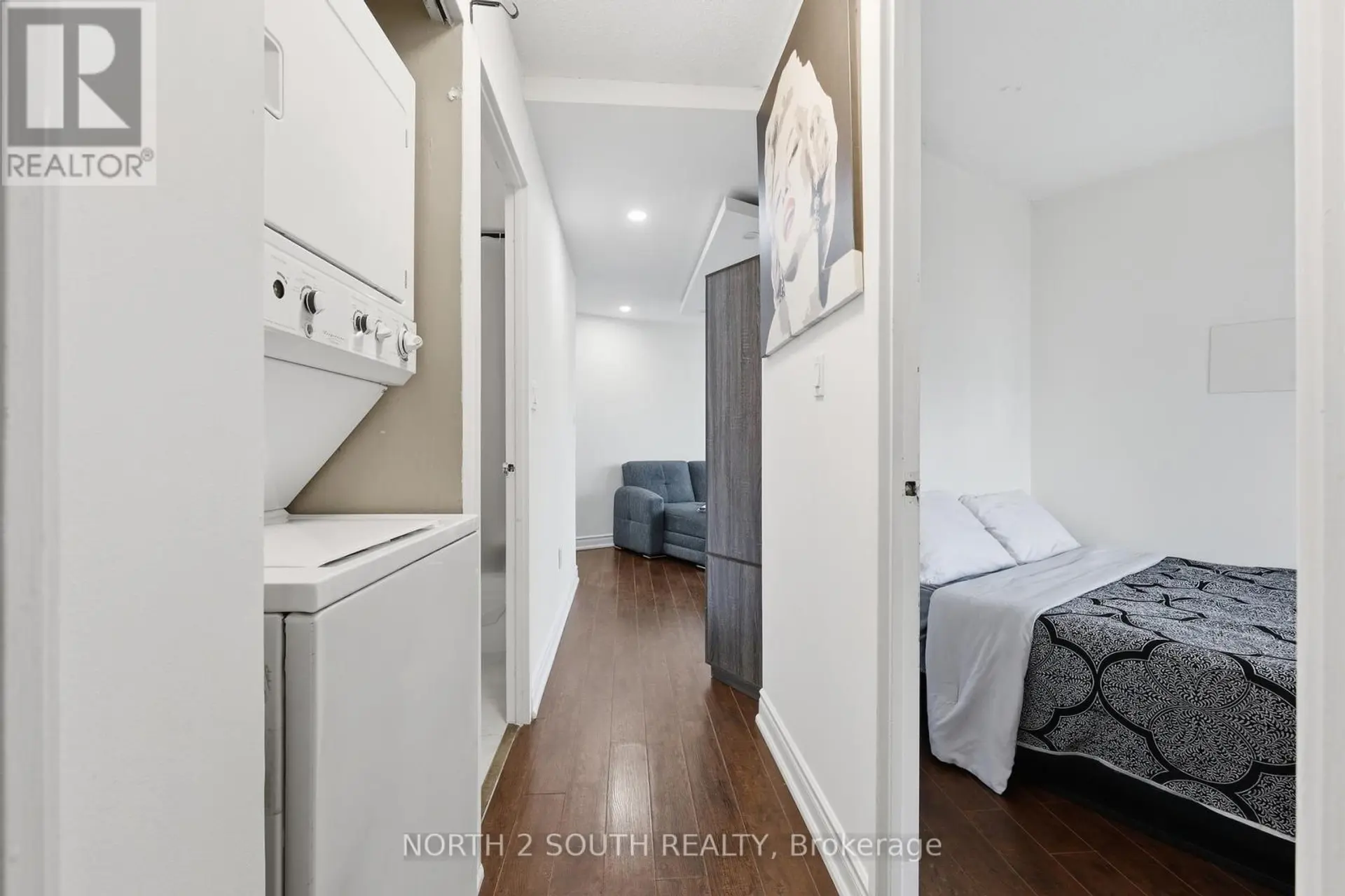 #505 270 QUEENS QUAY W - Image 10