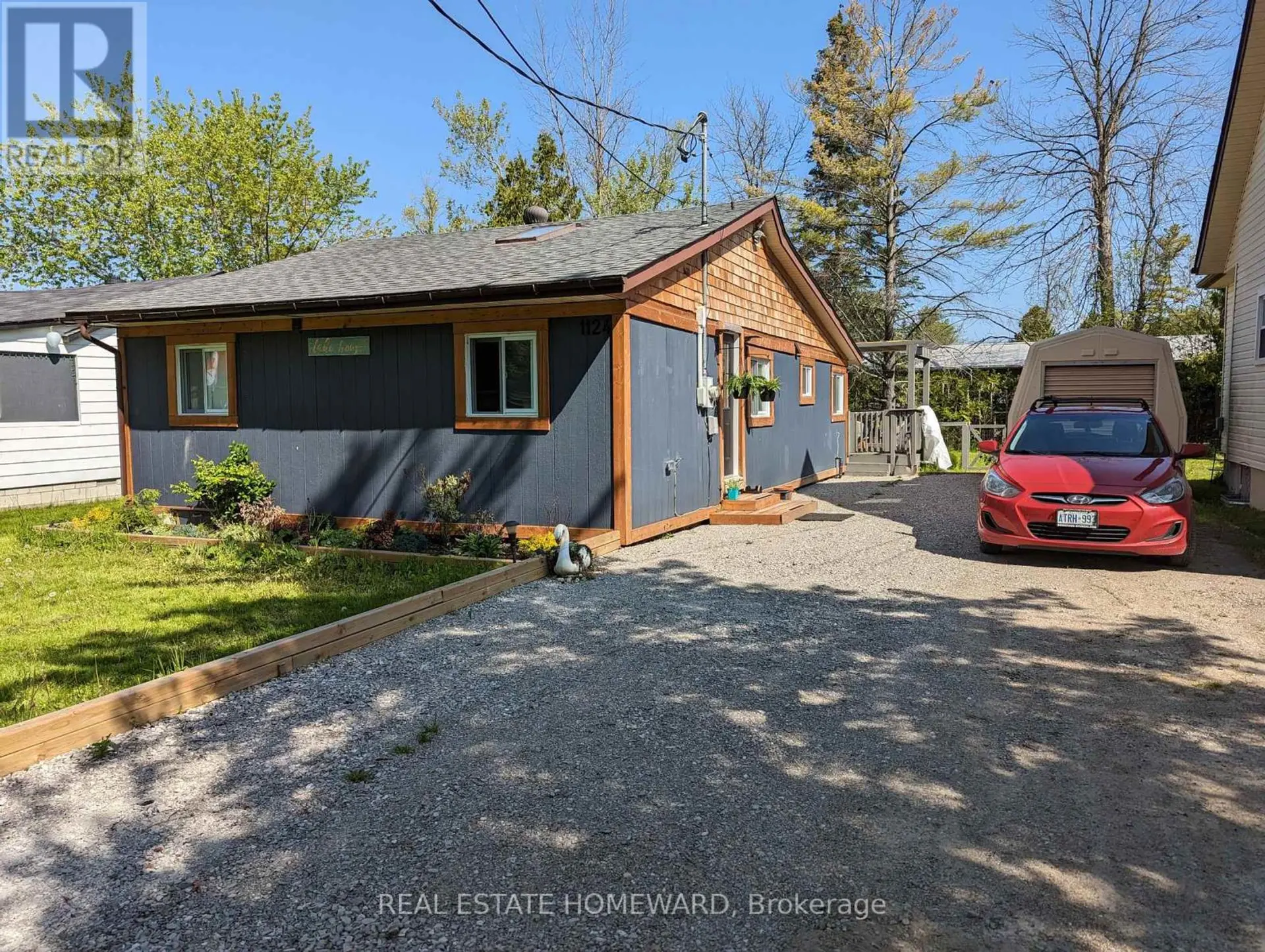 1124 STONEY POINT ROAD - Image 1