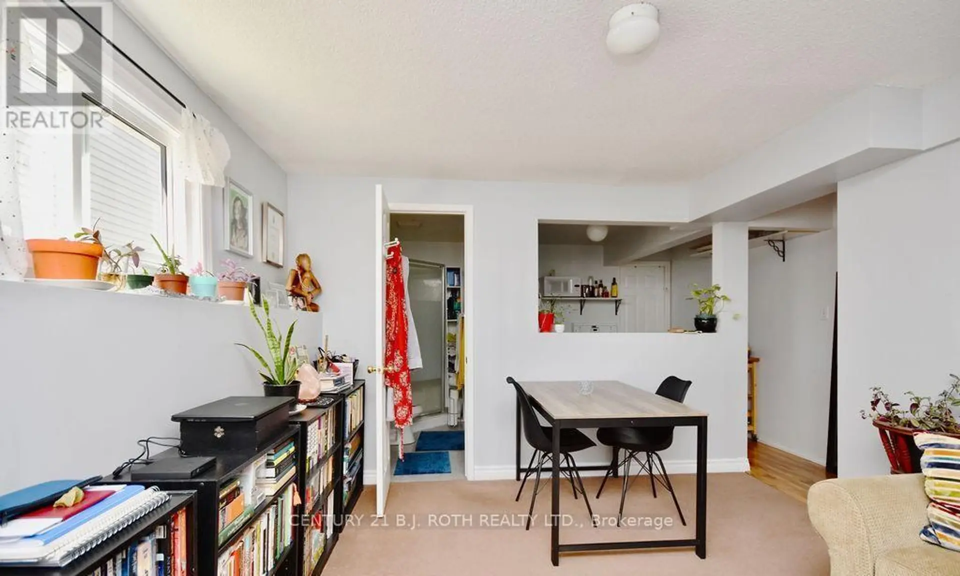 47 D'AMBROSIO DRIVE - Image 12