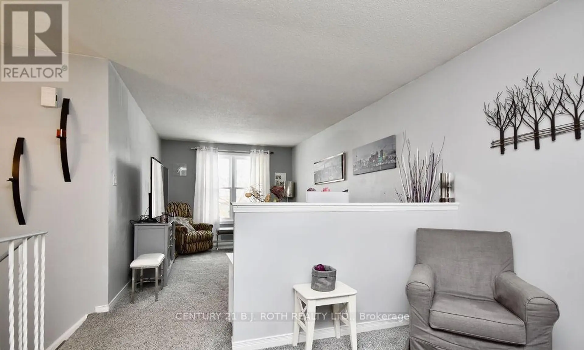 47 D'AMBROSIO DRIVE - Image 5