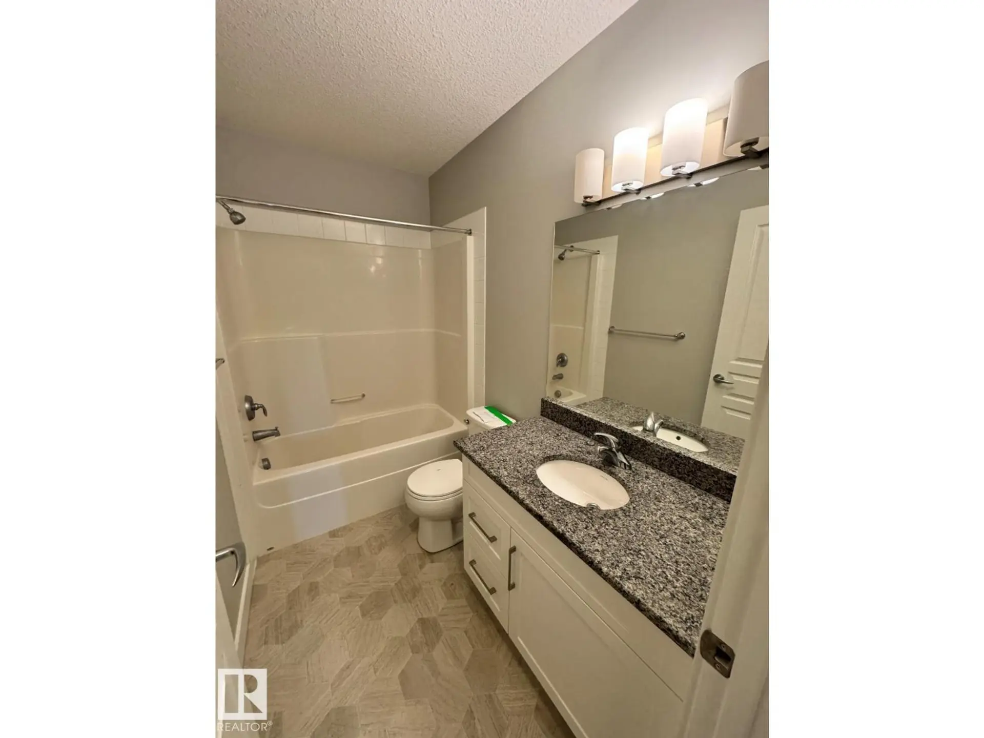 #405 3670 139 AV NW - Image 9