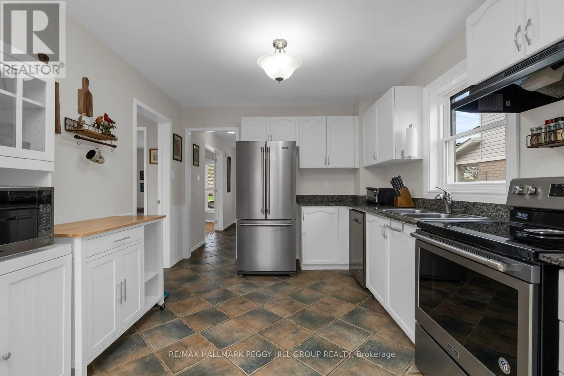 45 WARD DRIVE - Image 4