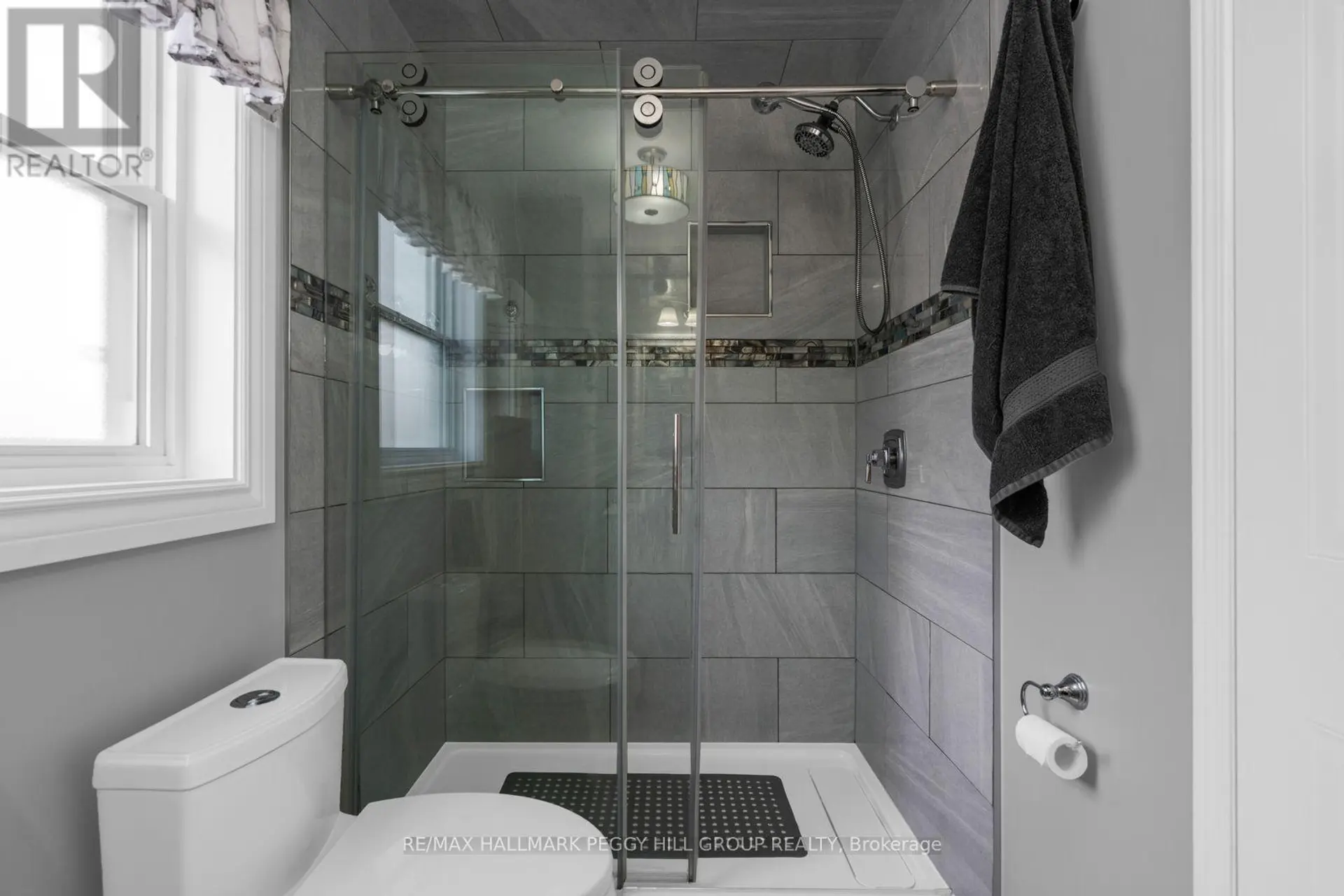 45 WARD DRIVE - Image 9