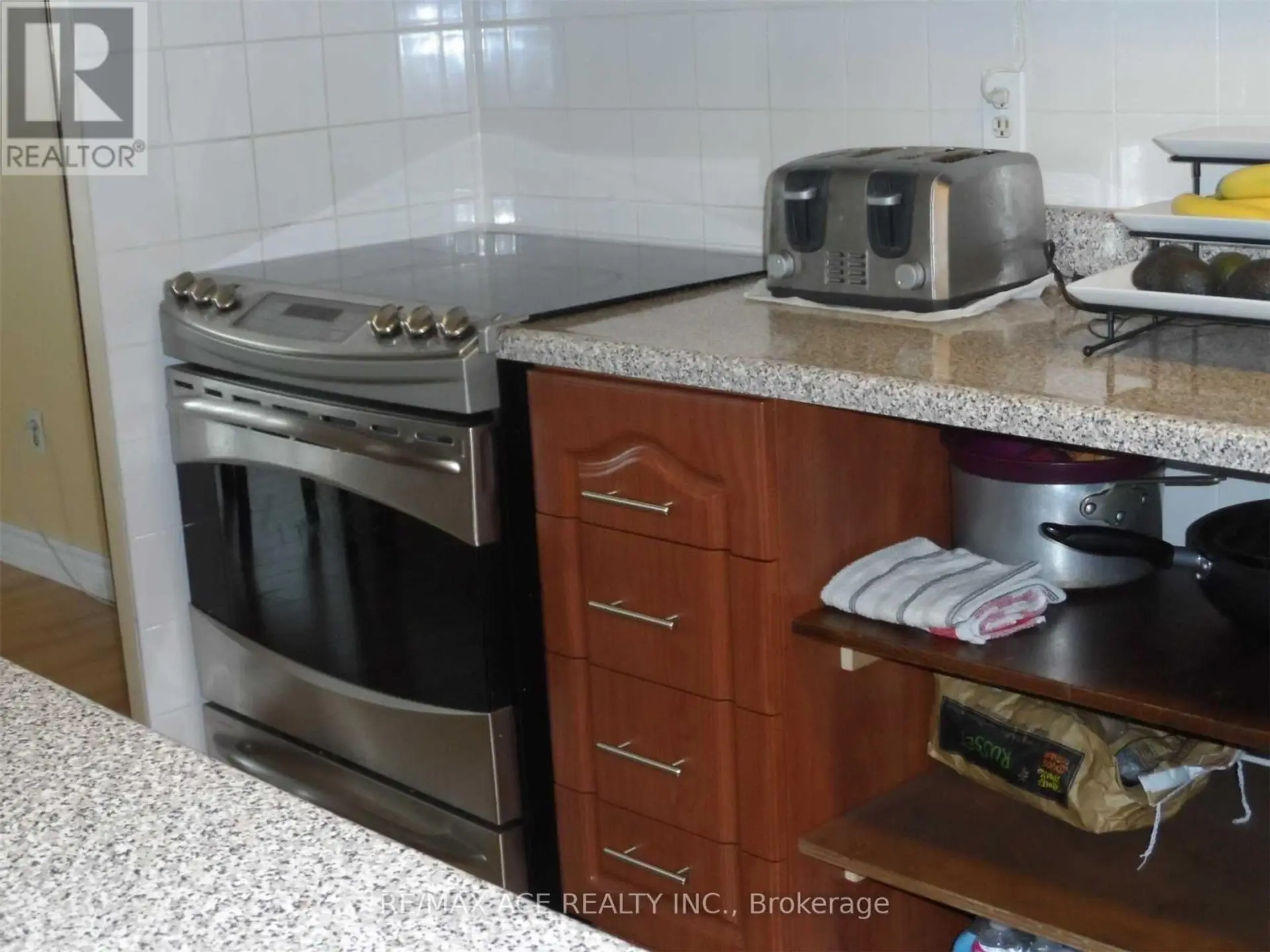#906 2130 WESTON ROAD - Image 7