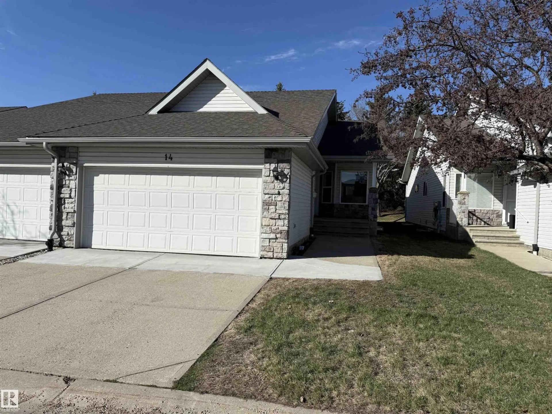 #14 330 GALBRAITH CL NW - Image 1