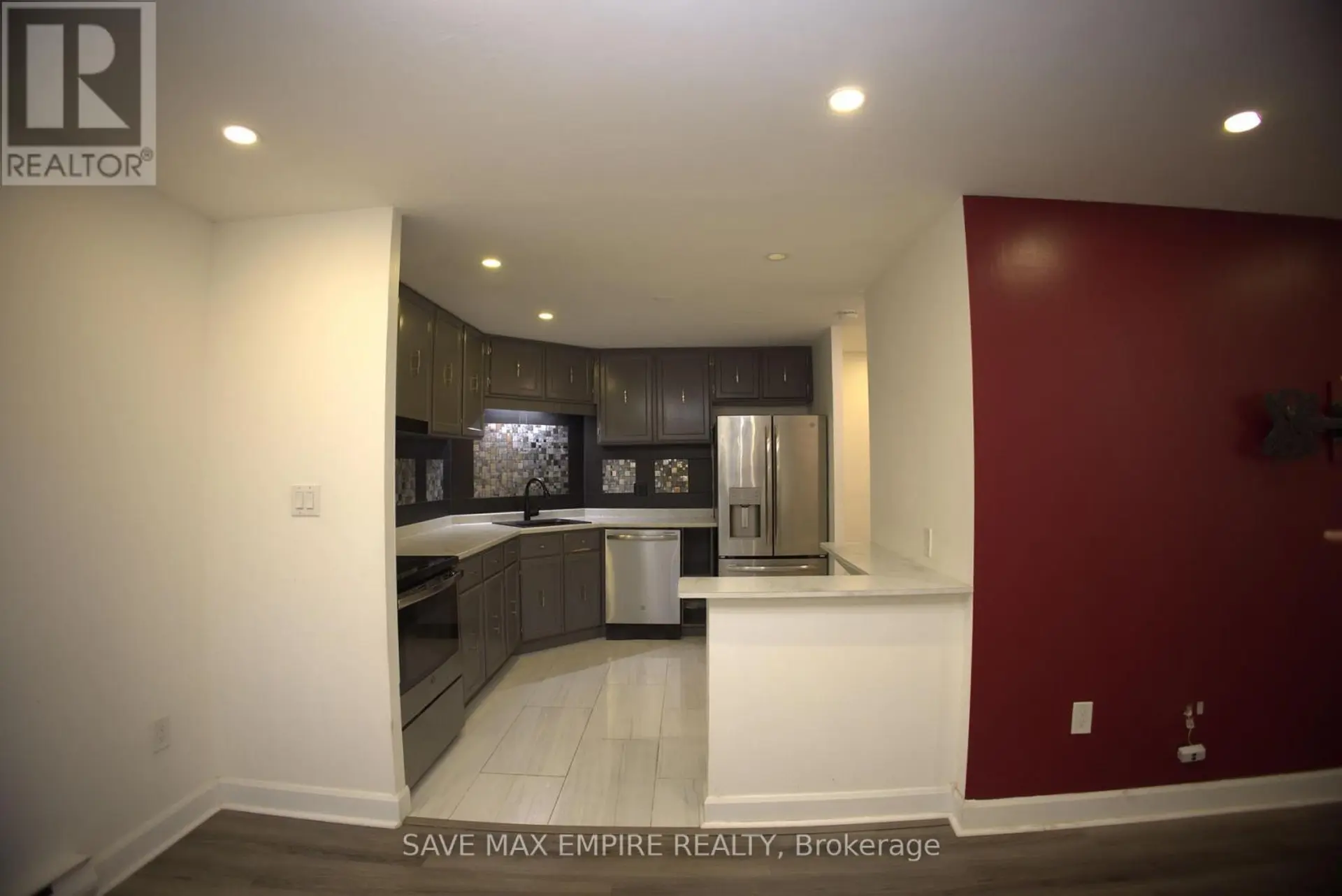 #27 2035 SOUTH MILLWAY - Image 3