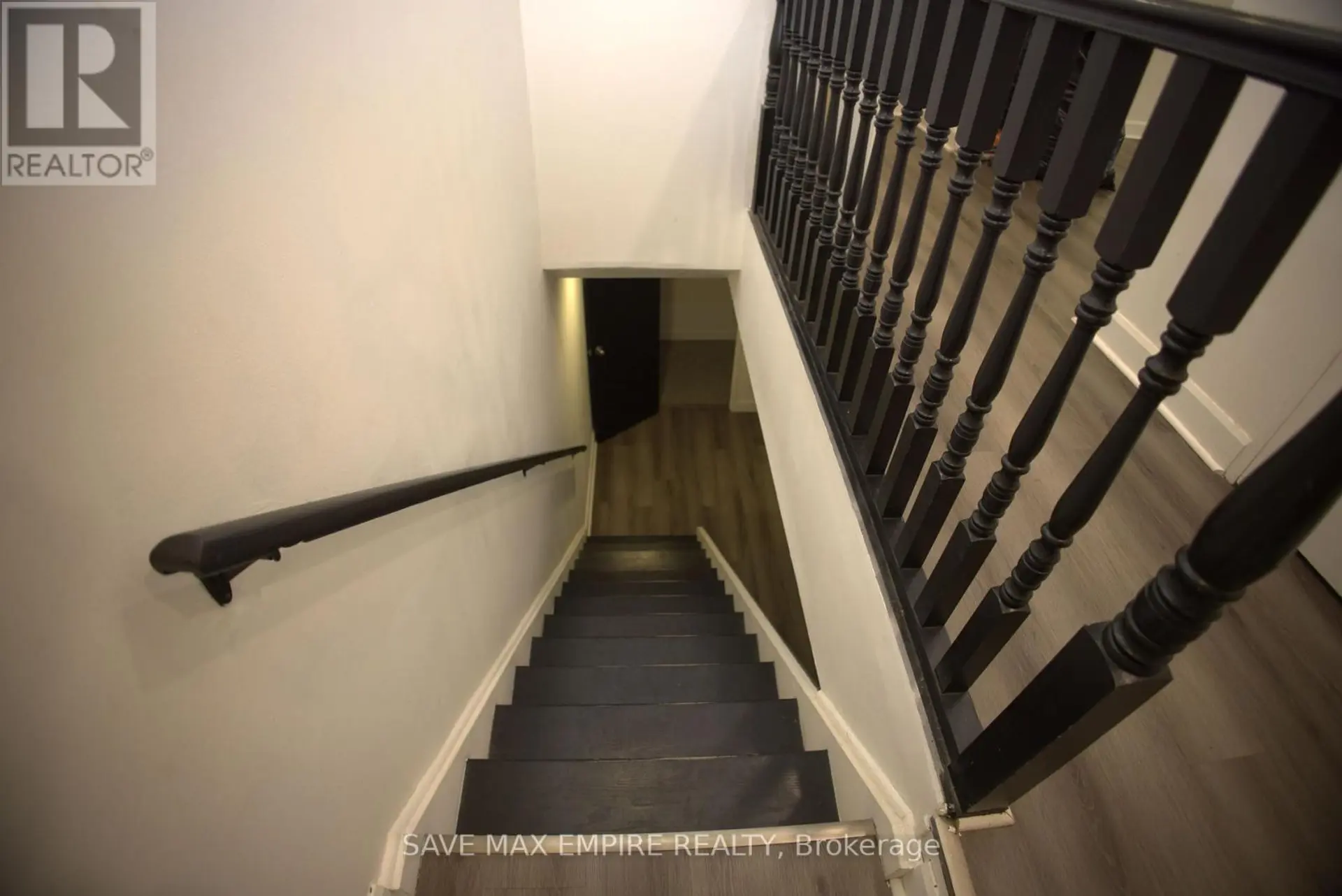 #27 2035 SOUTH MILLWAY - Image 7