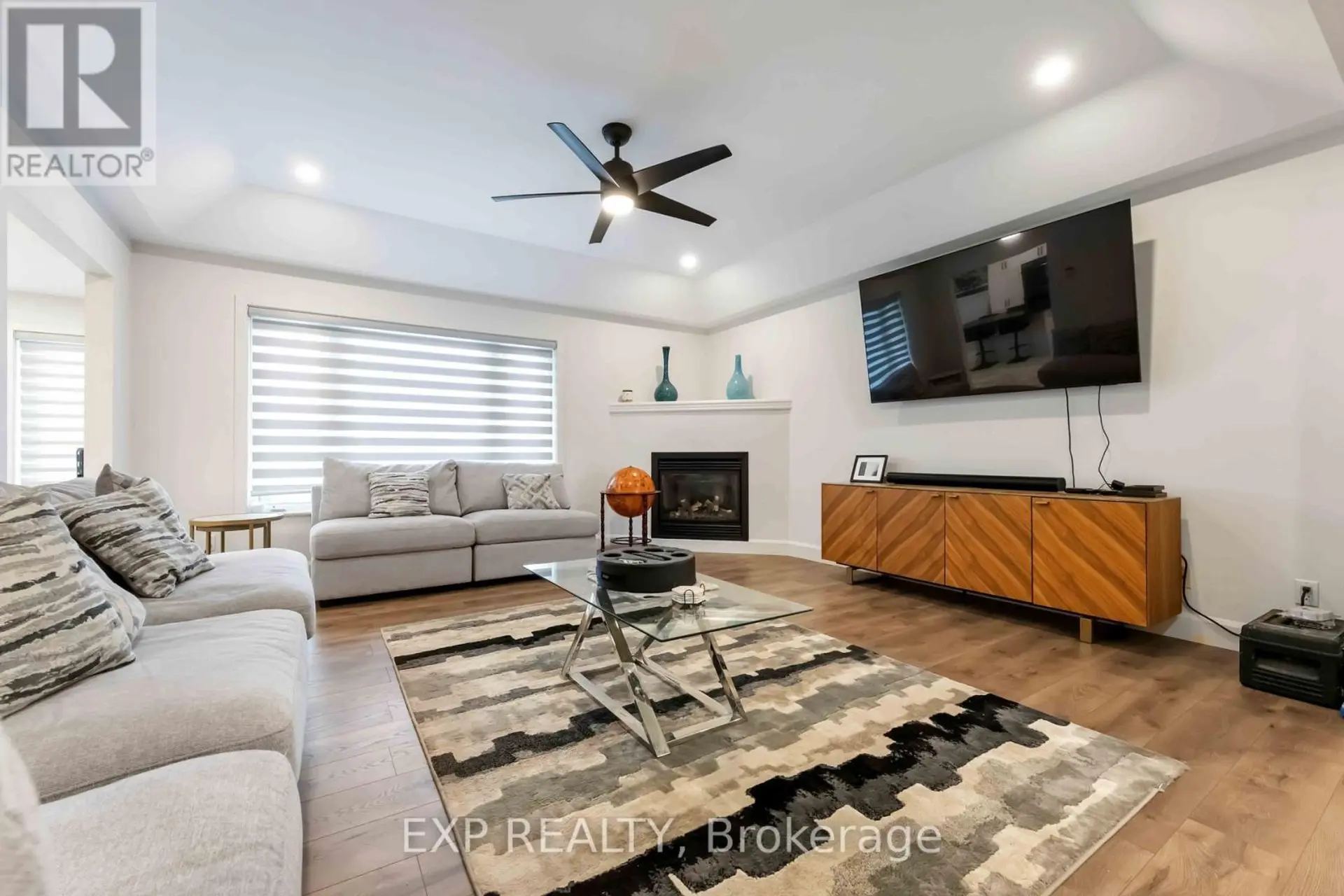 2760 JOHANNES STREET - Image 3